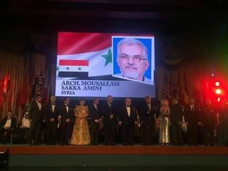 بعد 3 سنوات .. خبر فوز مهندس سوري بجائزة نوبل الآسيوية في الهندسة المعمارية يتصدر وسائل الإعلام