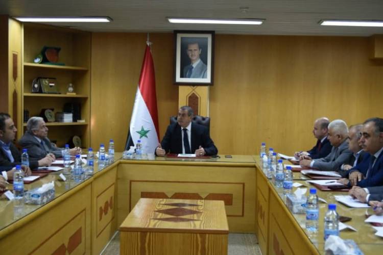 للمرة الرابعة .. النداف يمدد لمجالس إدارة غرف التجارة لمدة 6 أشهر بانتظار القانون الجديد للغرف