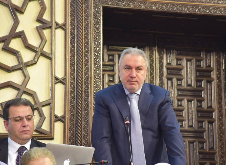 بعد نقاشات طويلة واعتراضات من الغرف على بعض مواده .. مجلس الشعب ينهي دراسة مشروع قانون اتحاد غرف التجارة الجديد