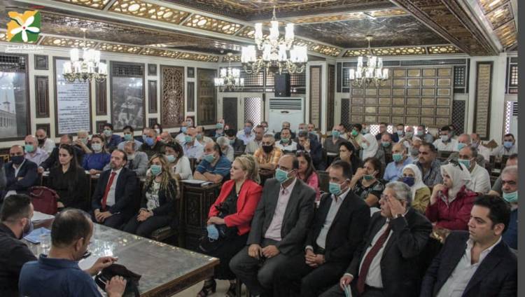 بحضور 13 عضو مجلس شعب .. مجلس محافظة دمشق يناقش مشاكل سكان ماروتا سيتي وإمكانية عودة أهالي القابون وجوبر