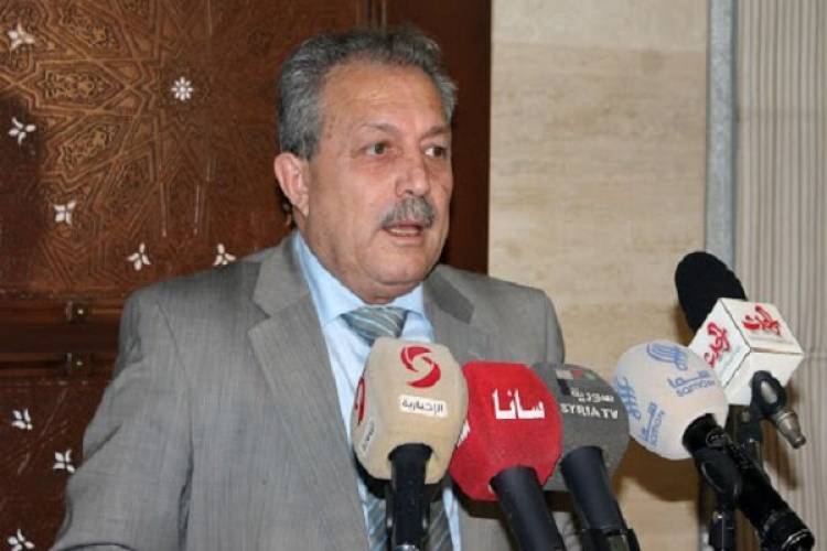 عرنوس : سعر الليرة وأوضاع المواطنين ستتحسن والتفاؤل هو رسالة الحكومة للناس