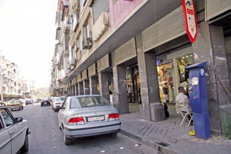 بكلفة 500 ليرة للساعة ..تخصيص 3500 موقف مأجور ضمن شوارع دمشق